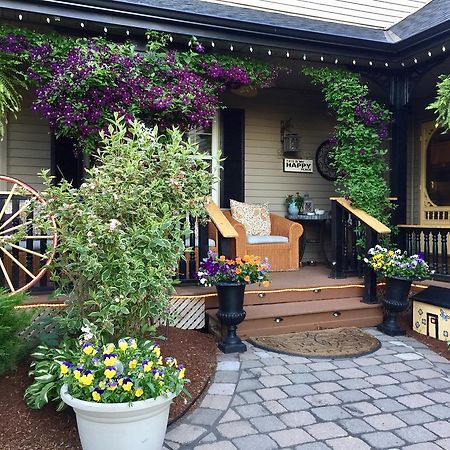 Serenity Ranch Bed & Breakfast Ancaster Exterior foto
