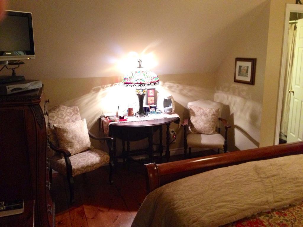 Serenity Ranch Bed & Breakfast Ancaster Zimmer foto