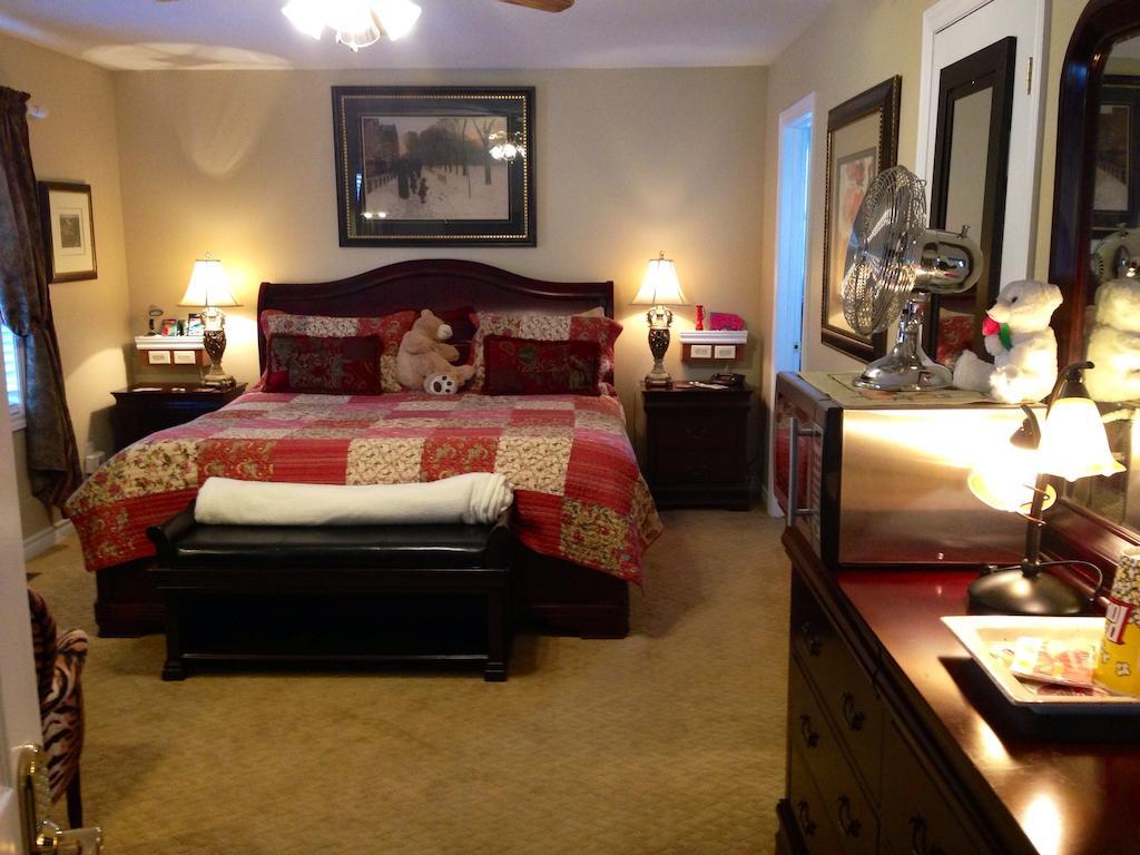 Serenity Ranch Bed & Breakfast Ancaster Exterior foto