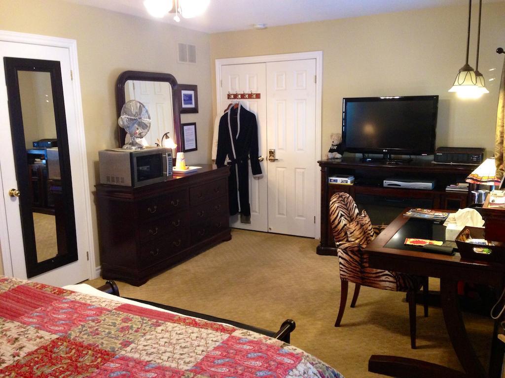 Serenity Ranch Bed & Breakfast Ancaster Zimmer foto