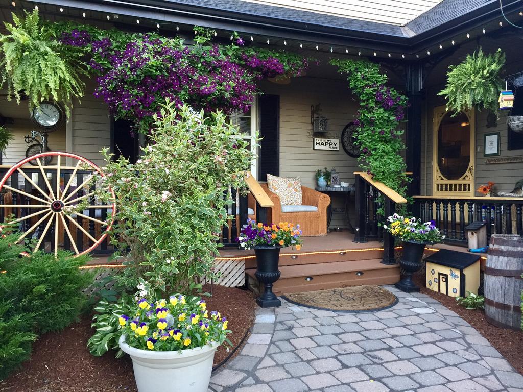 Serenity Ranch Bed & Breakfast Ancaster Exterior foto