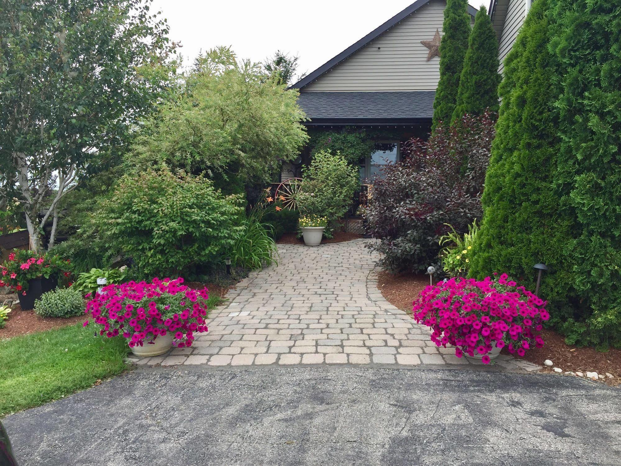 Serenity Ranch Bed & Breakfast Ancaster Exterior foto